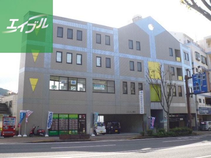 リバーサイド西山の外観