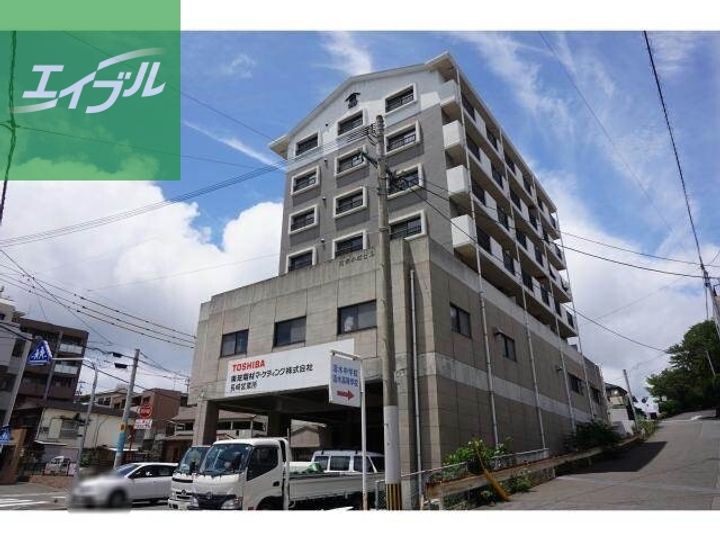 ドエル宝栄204の外観