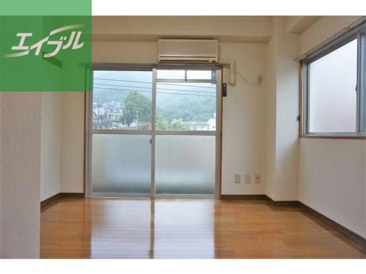 中村ビル(淵町)402の内装