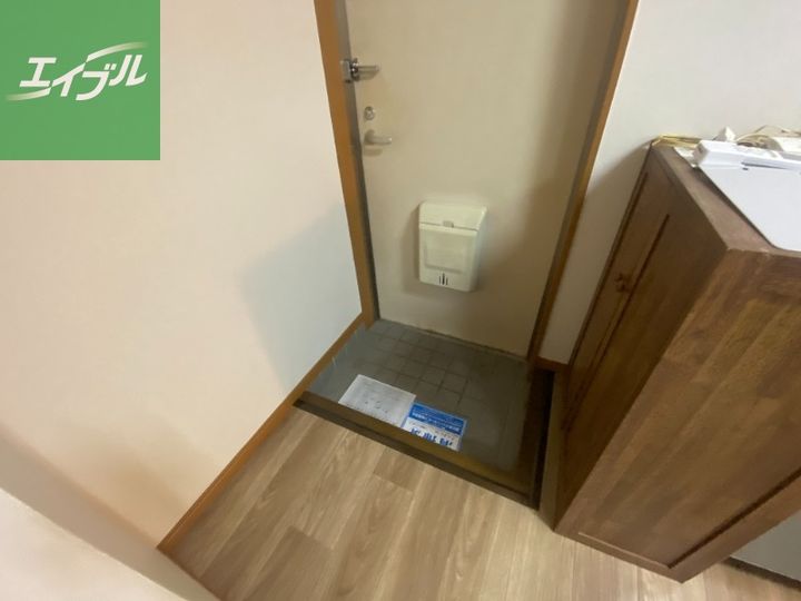 井手口第二コーポ202の玄関