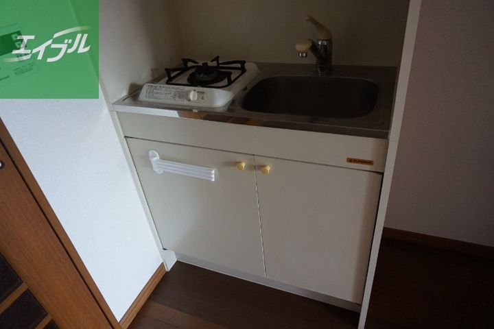 ダイアパレス玉園104のキッチン