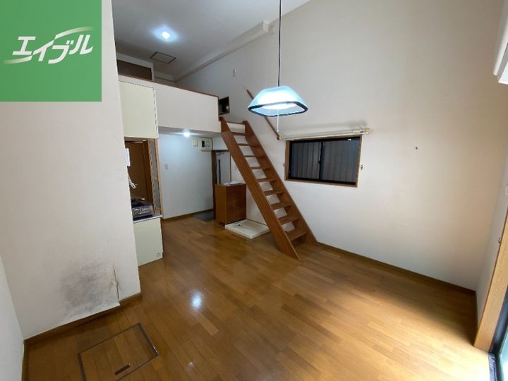 フォーレスト諏訪Ⅲ号館104の内装