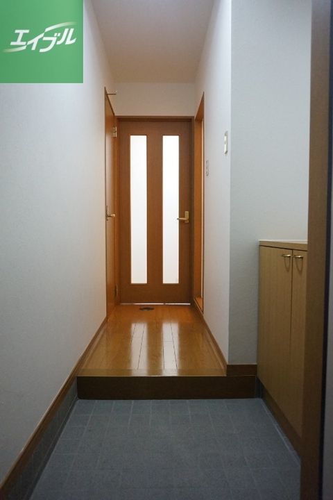 エススリーでじま507の玄関
