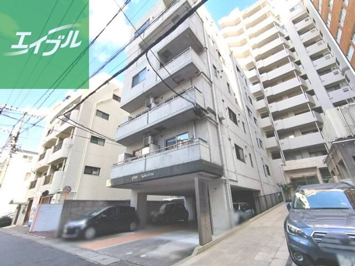グリート樺島の外観