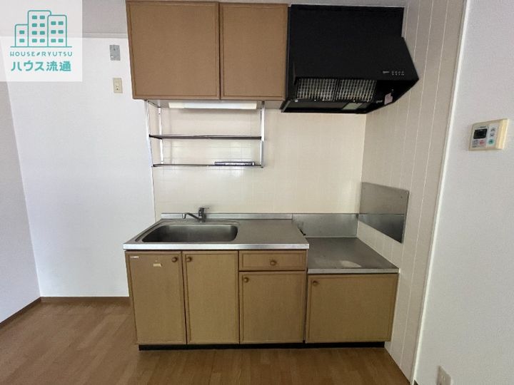 ロイヤルガーデン白岩 A棟のキッチン