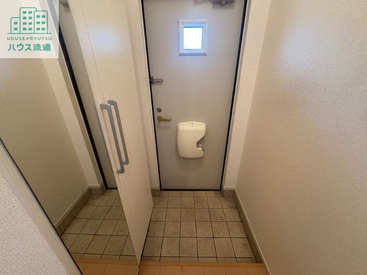 セレーノカーサの玄関