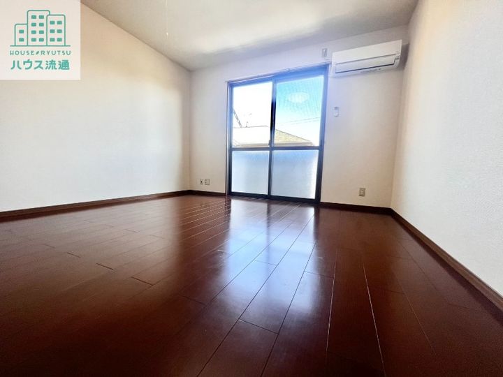 メルベーユ富の原 B棟の内装