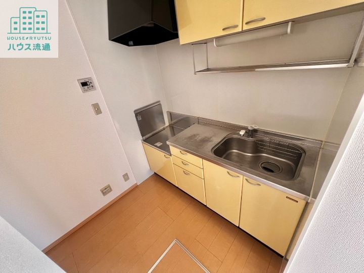 ロイヤルシティ富の原のキッチン