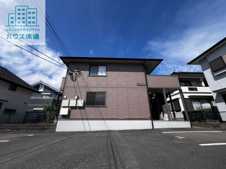 ロイヤルシティ富の原の外観