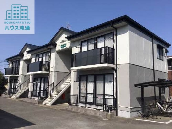バリュージュ富の原 E棟 203の外観