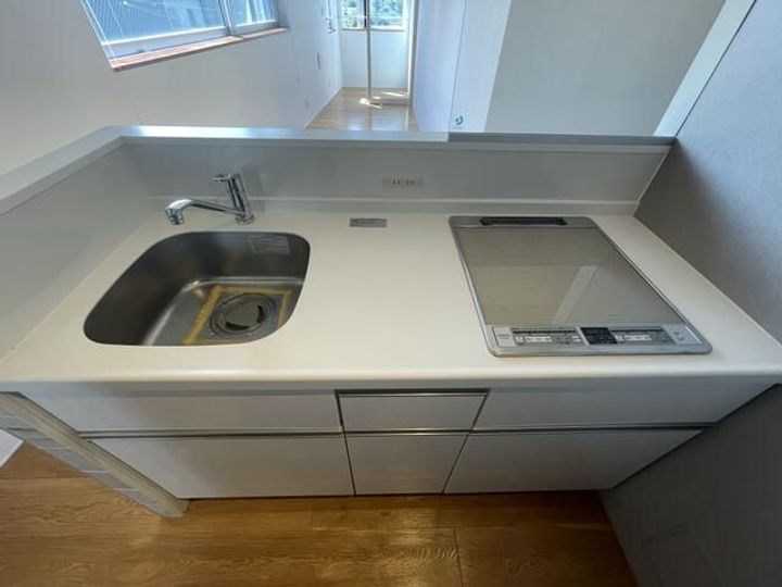 モンクレ桜新町のキッチン