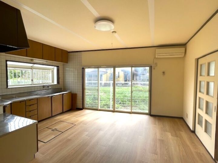 エンジェルハイツ105の居間