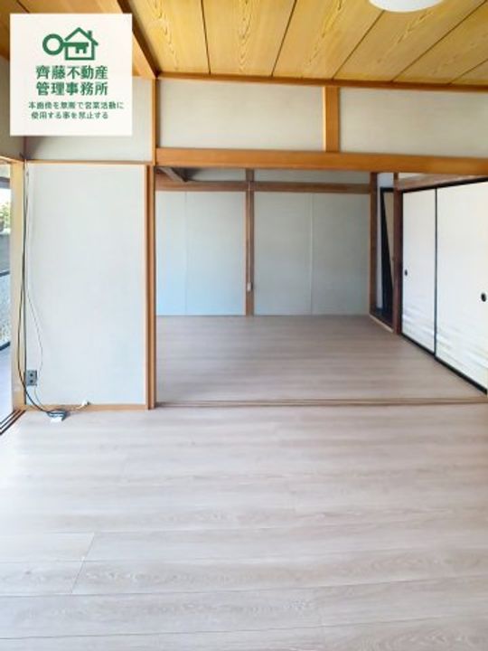 宮城県石巻市泉町4丁目(一戸建)の賃貸物件の居間
