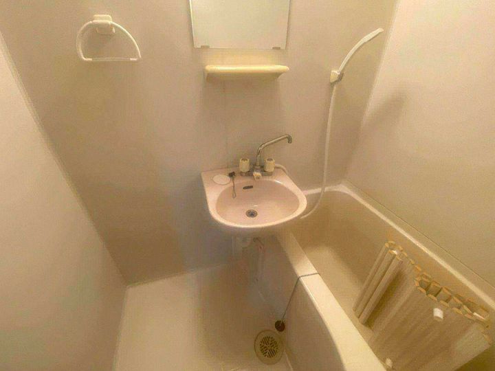 プレミール松原203の風呂