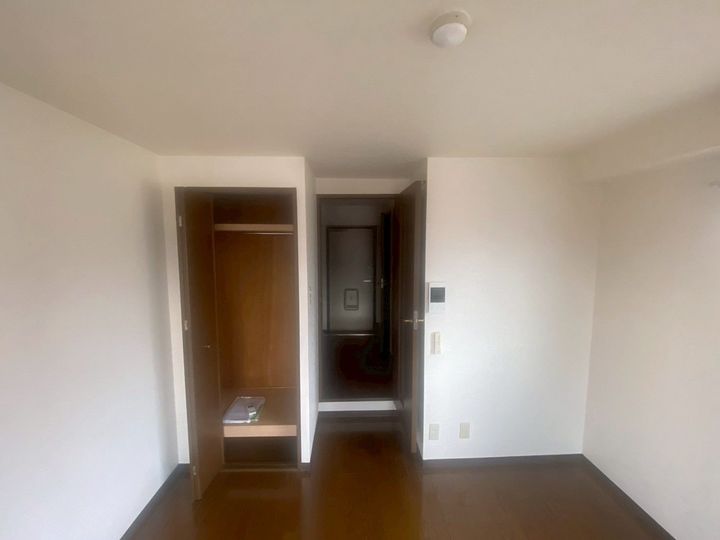 プレミール松原203の居間