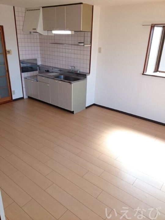 岡山県総社市中央1丁目(マンション)の賃貸物件のキッチン