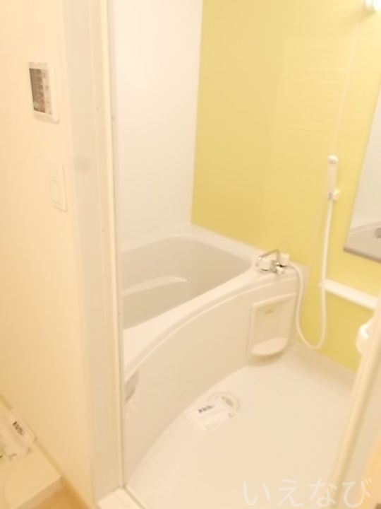 岡山県岡山市中区倉富(アパート)の賃貸物件105の風呂