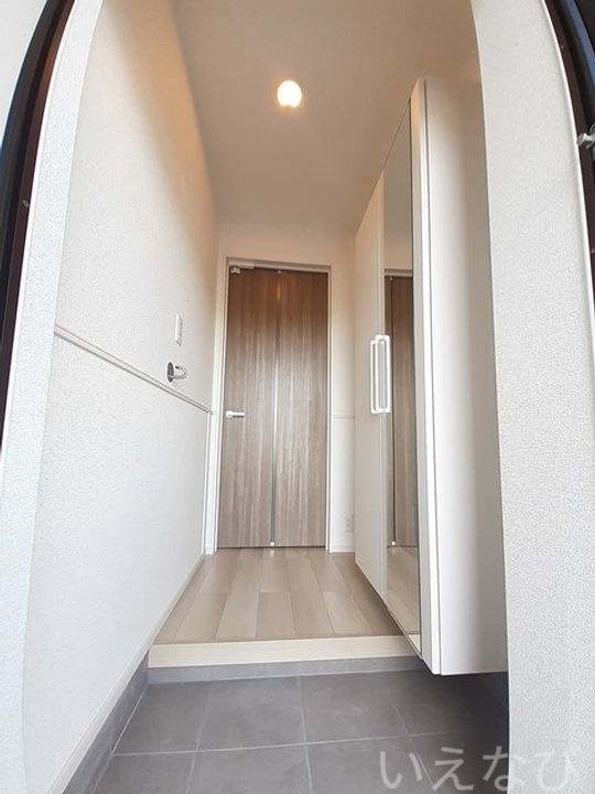 岡山県岡山市南区片岡(アパート)の賃貸物件102の玄関