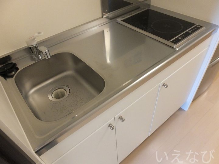 岡山県岡山市東区瀬戸町沖(アパート)の賃貸物件102のキッチン