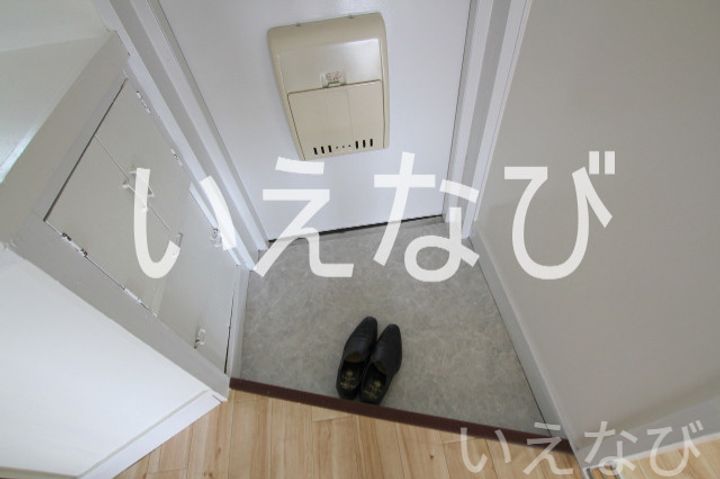 岡山県玉野市八浜町大崎(マンション)の賃貸物件2-208の玄関