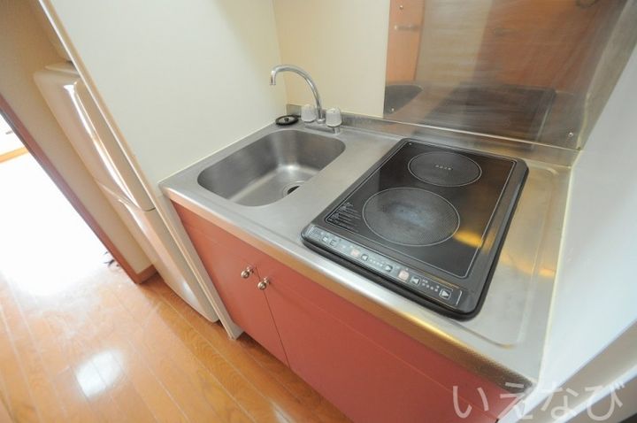 岡山県岡山市北区富田町2丁目(アパート)の賃貸物件202のキッチン