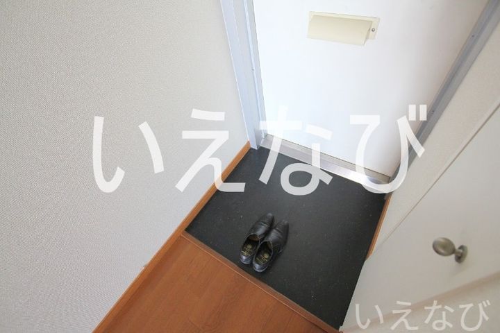 岡山県玉野市田井4丁目(アパート)の賃貸物件104の玄関