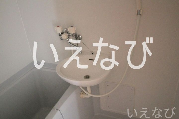 岡山県玉野市田井4丁目(アパート)の賃貸物件104の風呂