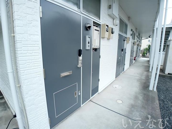 岡山県岡山市中区今在家(アパート)の賃貸物件205の玄関