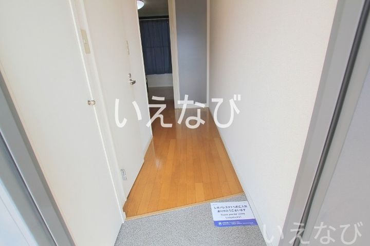 岡山県岡山市北区青江1丁目(アパート)の賃貸物件101の玄関