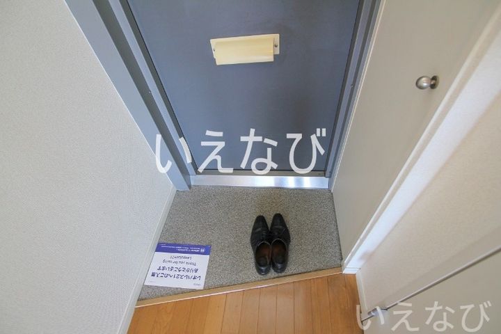 岡山県岡山市北区青江1丁目(アパート)の賃貸物件101の玄関