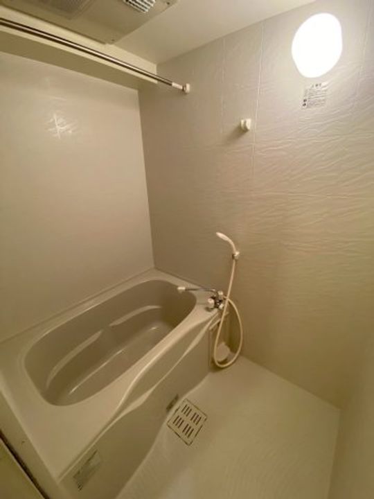 ルーセント東静岡202の風呂