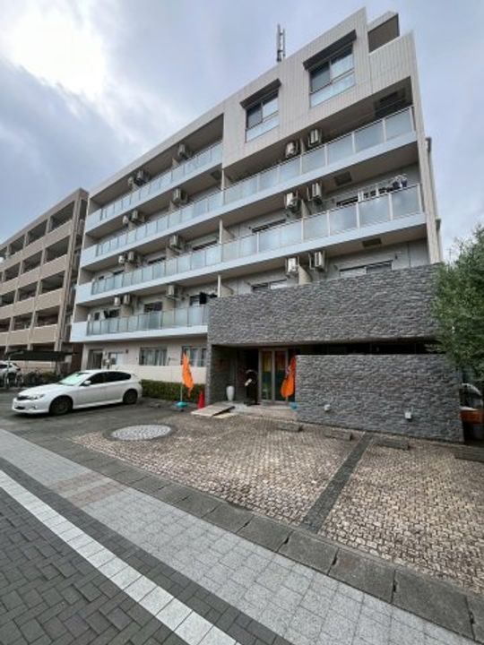 ルーセント東静岡202の外観