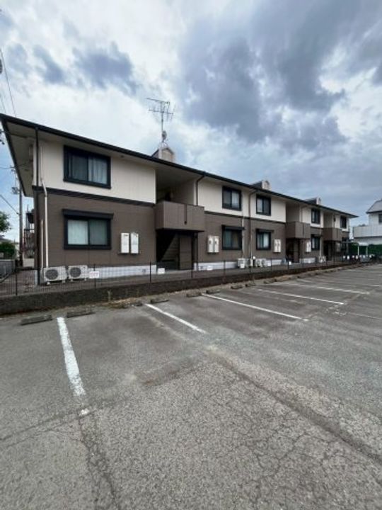 メープルリーフの外観