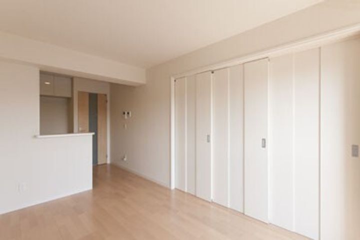 シュールドコリーヌの居間