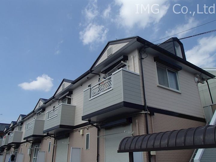 埼玉県越谷市大沢3丁目の賃貸アパートの外観