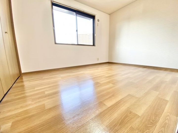 ピアチェーレ B102の内装