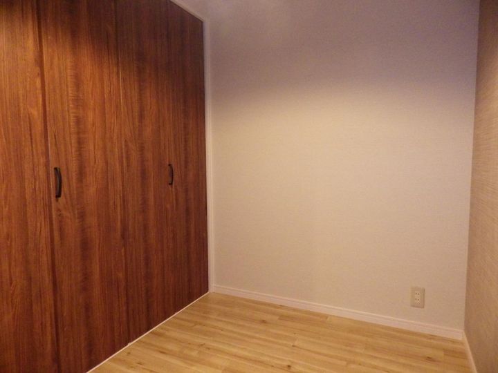 メゾン三幸303の寝室