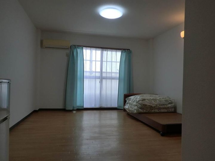 Four Seasonの居間