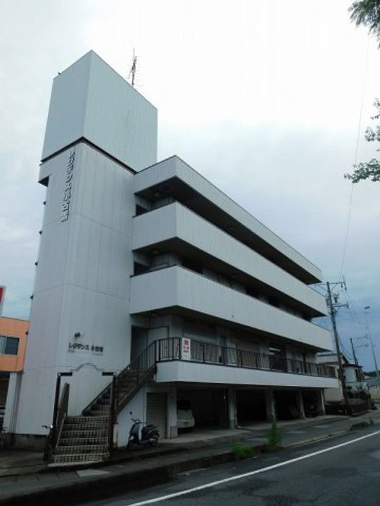 レジデンス小古曽の外観