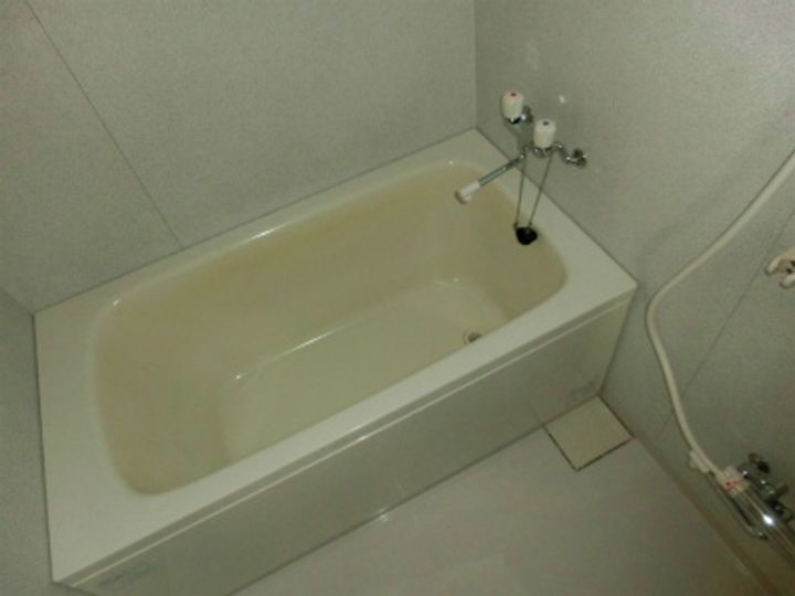 ルールマラン1Cの風呂