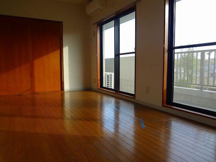 VIP-IN太平洋サウスヒルズの居間