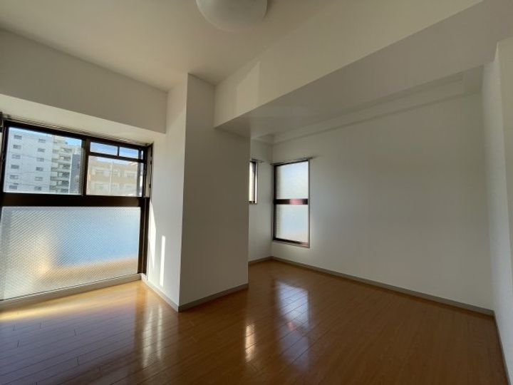 シュロス鵜の森の内装