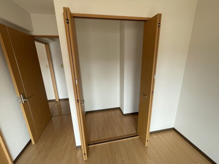 Queen's(クイーンズ)のその他画像