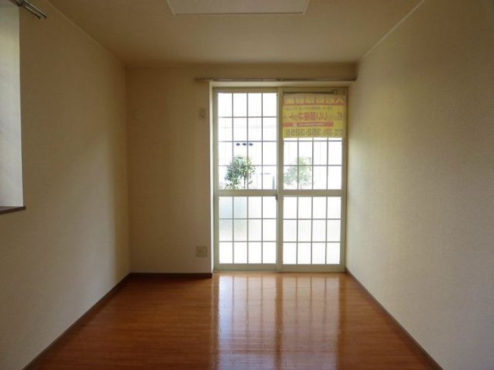 グリーンハイツ小杉の居間