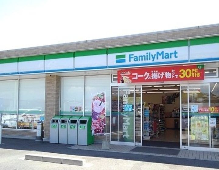 プリマヴェ−ルの周辺