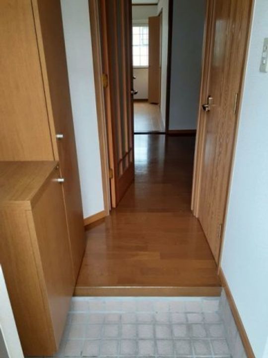 サン フォレスト Ⅱの玄関