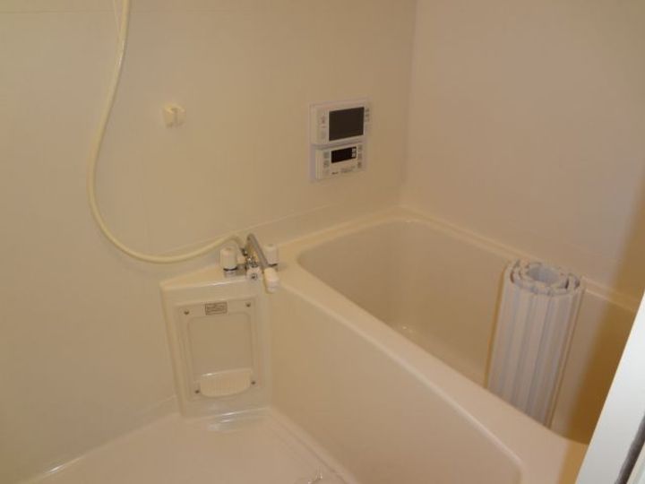 パストラルアベニューの風呂