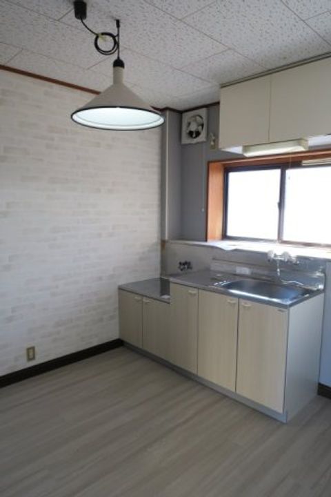 ハイツつかだのキッチン