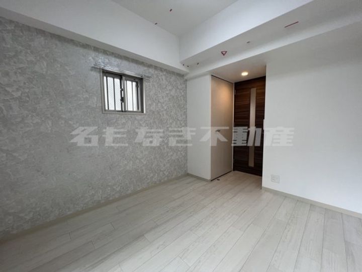 エステムコート難波サウスプレイスⅧハイドの居間