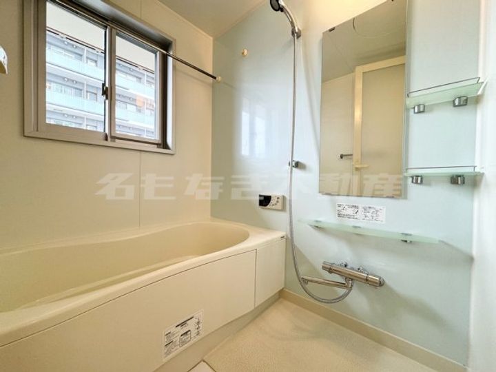 クロスレジデンス大阪新町の風呂